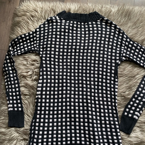 Cardigan. Free with purchase - Picture 3 of 6